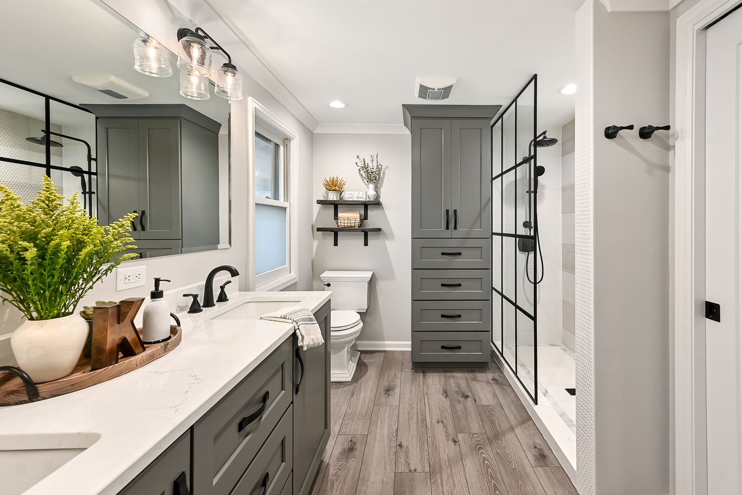 6 Brilliant Bathroom Remodeling Hacks for a Modern Look