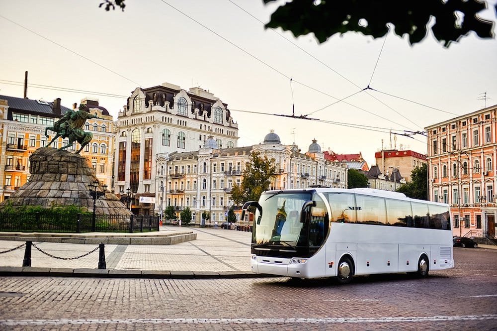 Book Busbud Tickets: A Travel Guide to Routes and Prices