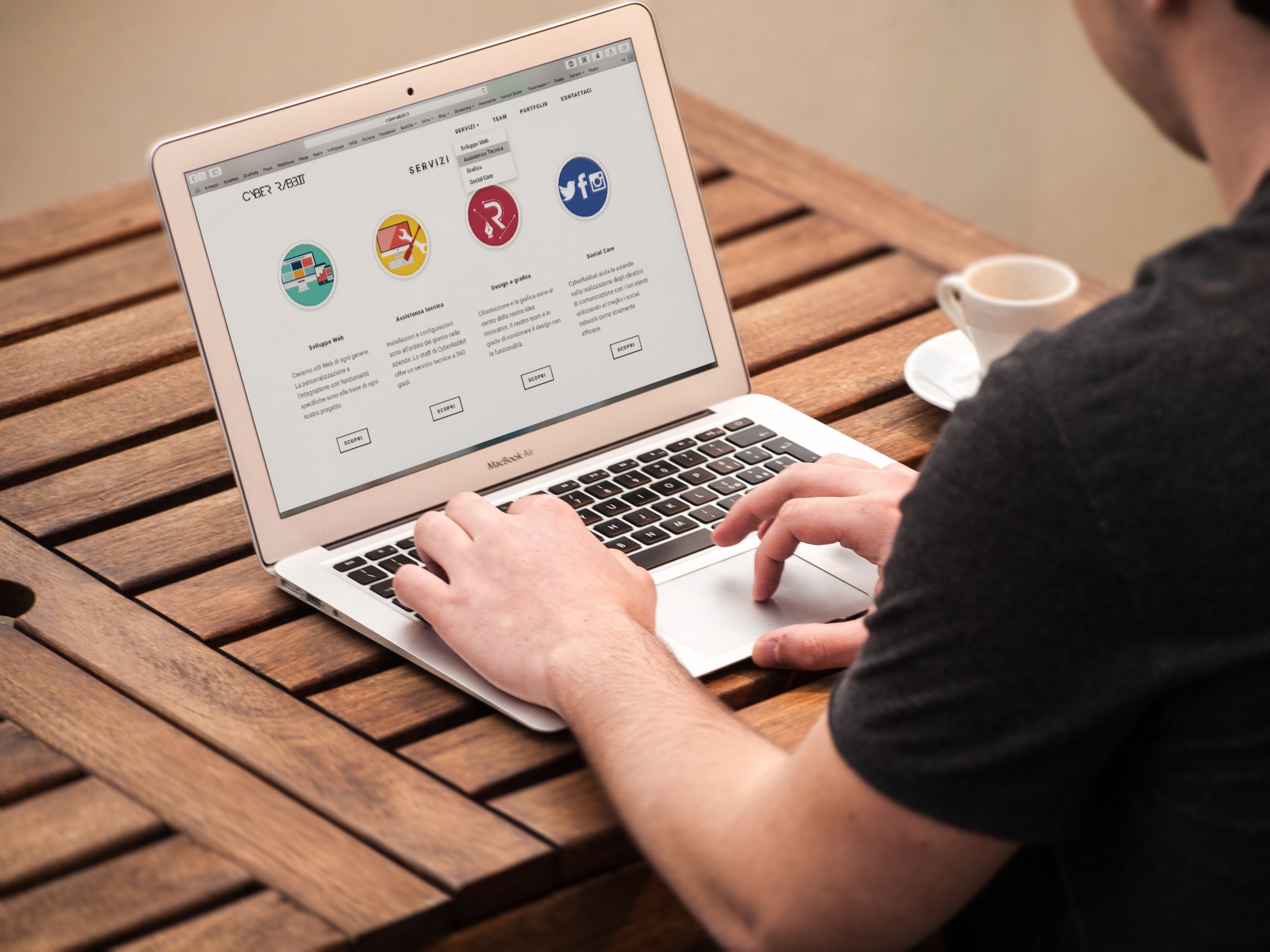 Side Hustles with Flexible Hours for Busy Parents Now
