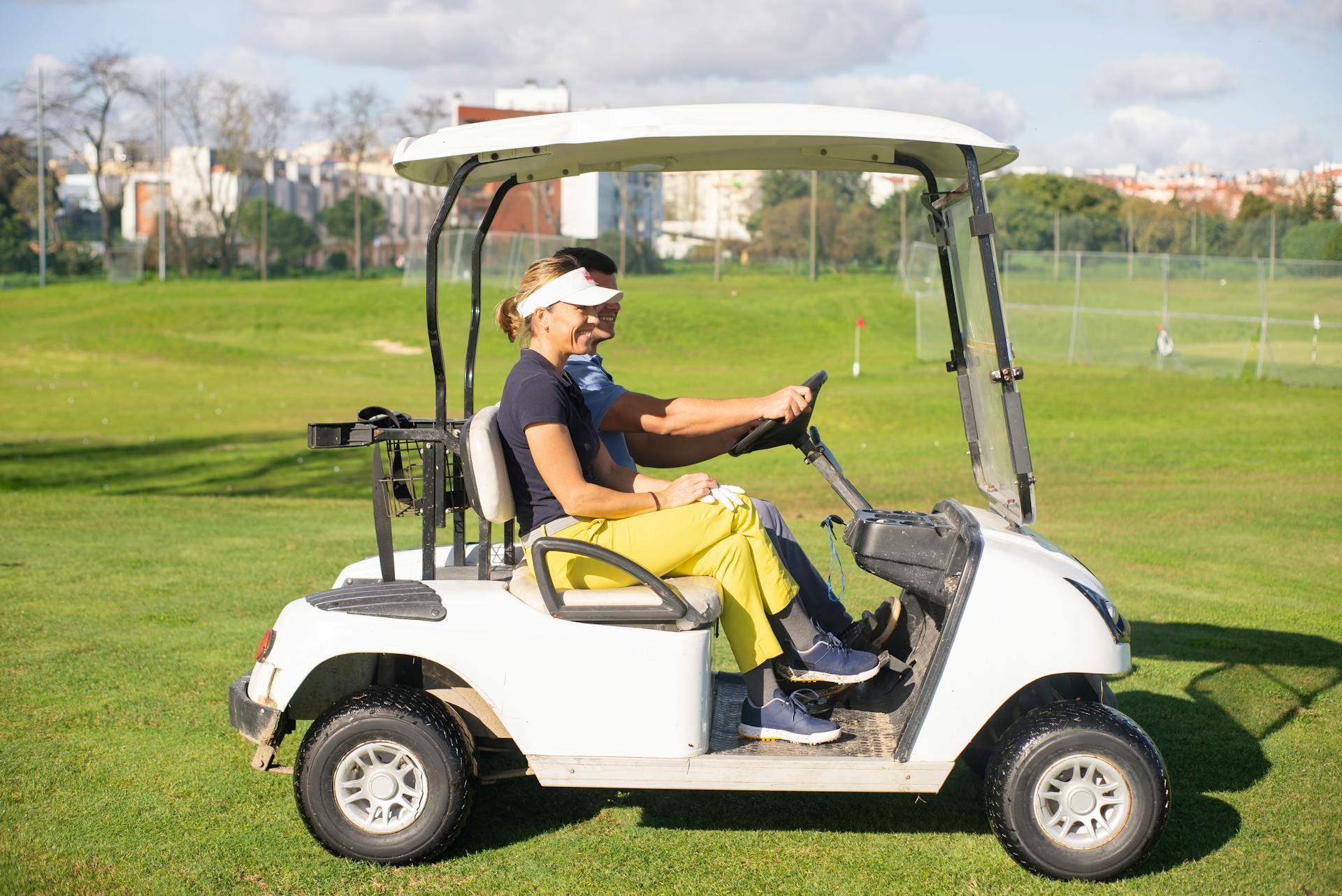 5 Game-Changing Golf Cart Accessories to Elevate Your Style