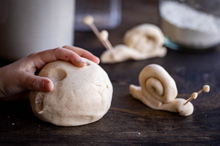 Activités Pâte à Sel pour Enfants et Parents Créatifs