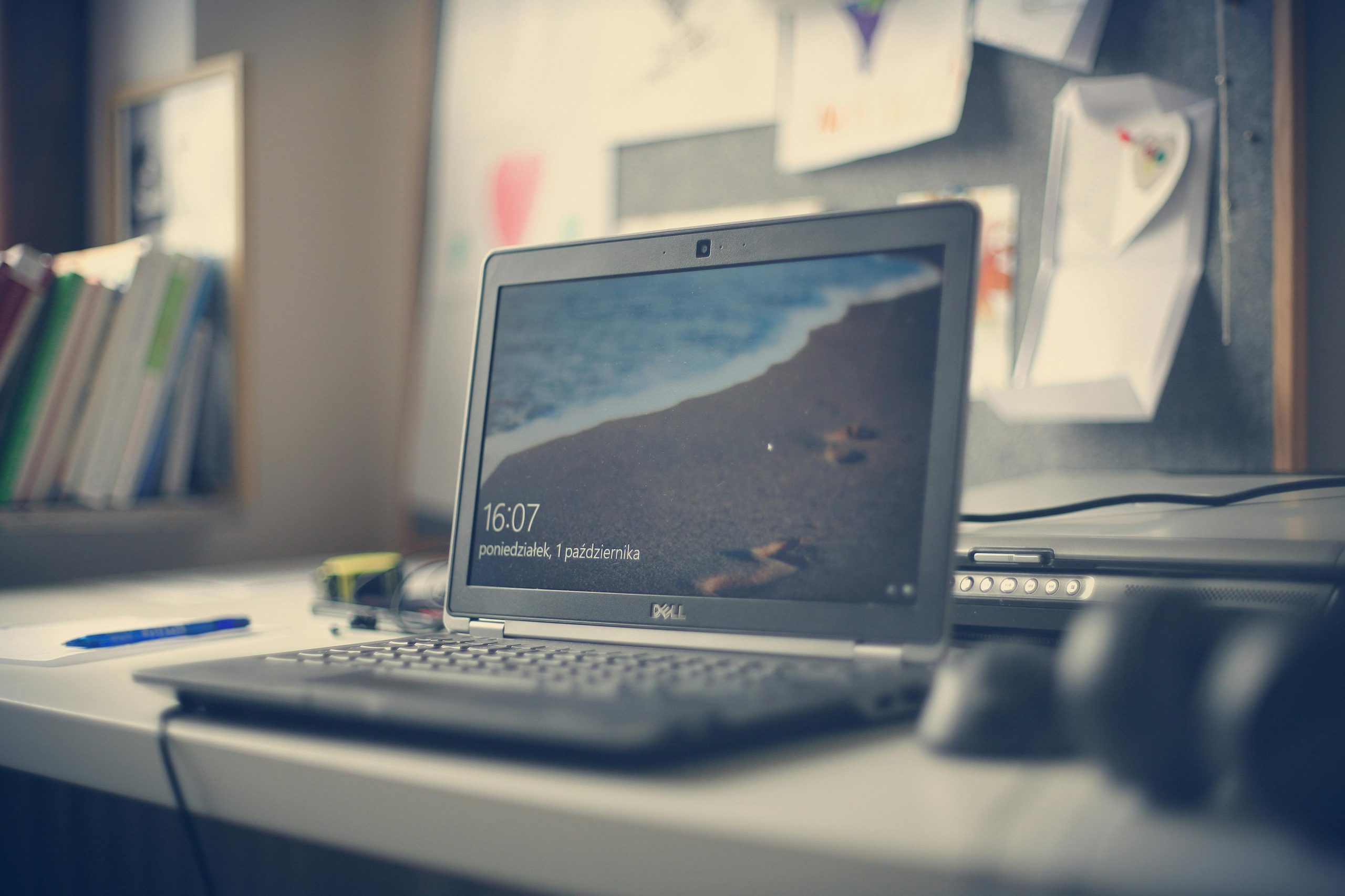 Buy the Latest Dell Laptops Online in UAE | Varsai