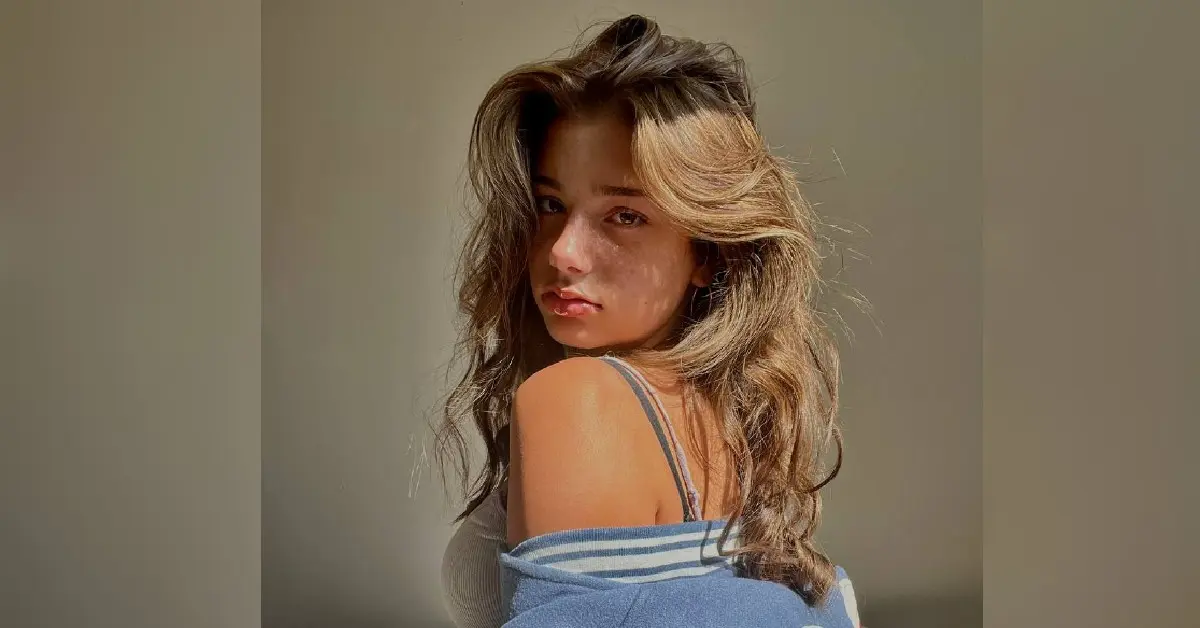 mikayla campinos