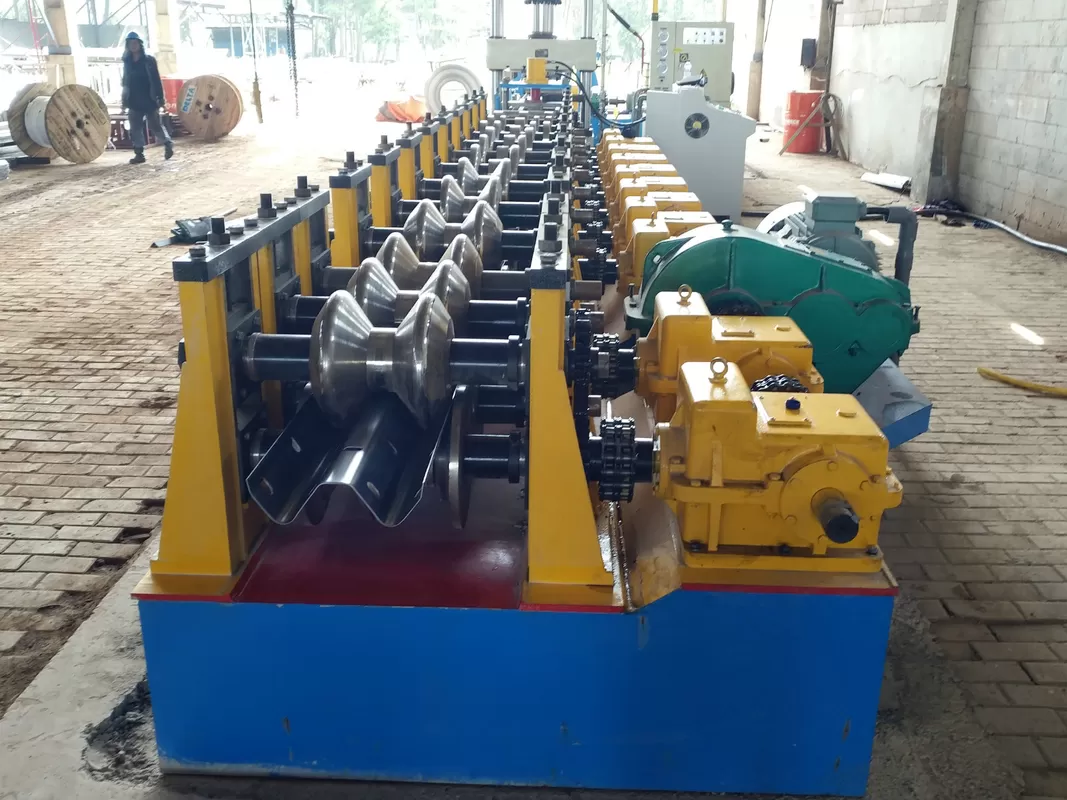 Cz Purlin Roll Forming Machine with Precision Control