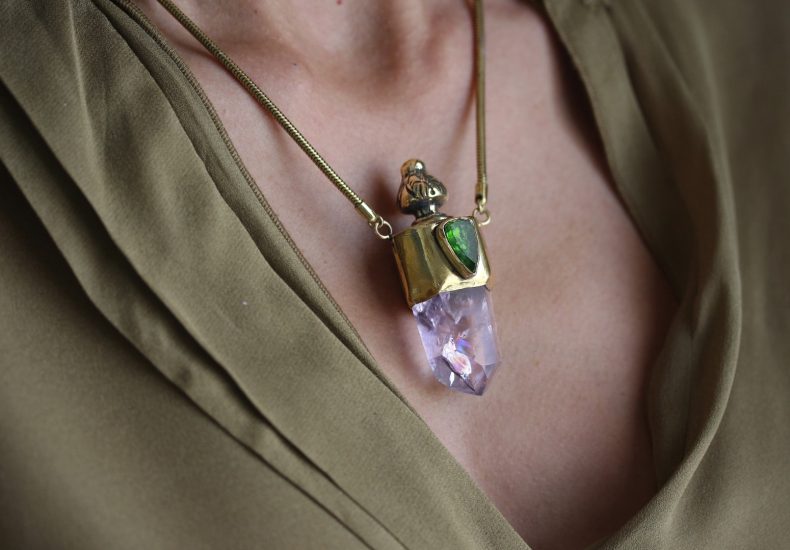 Healing Crystal Necklace to Attract Peace and Protection
