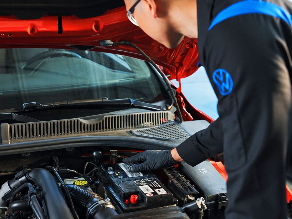 battery manufacturers
