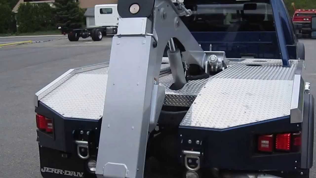Jerr Dan Tow Trucks – The Industry Standard for Reliability