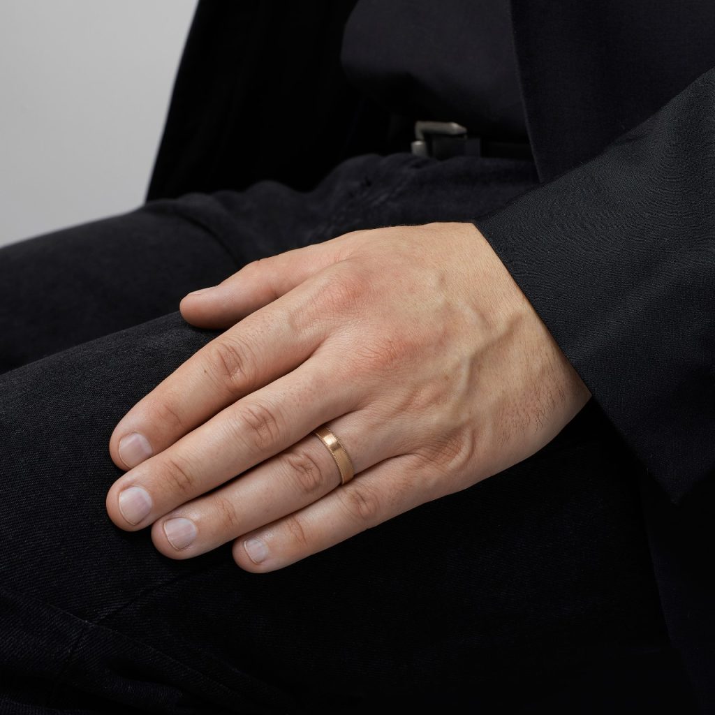 Wedding bands for men