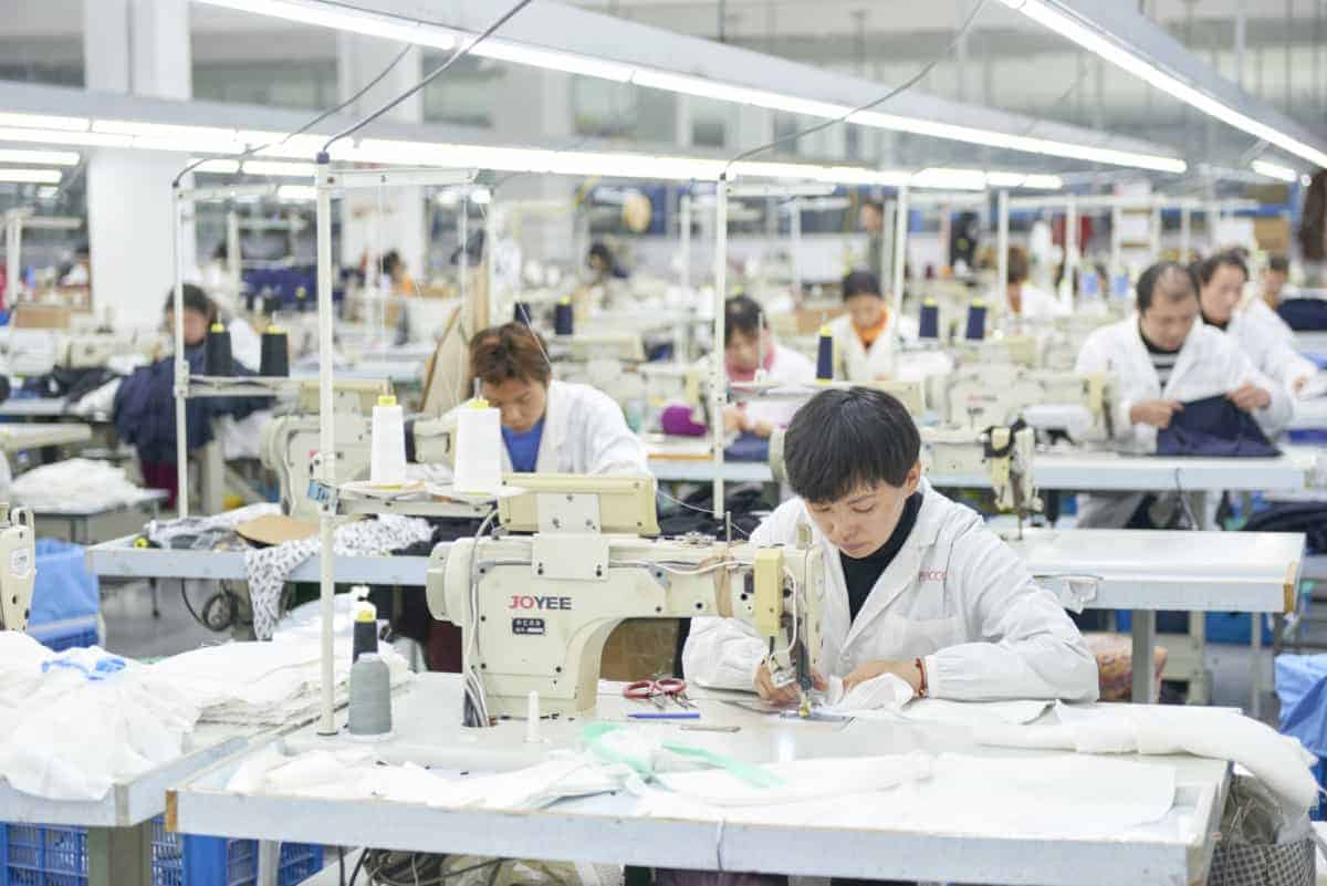 Clothing Manufacturers in Guangzhou for Private Label Brands