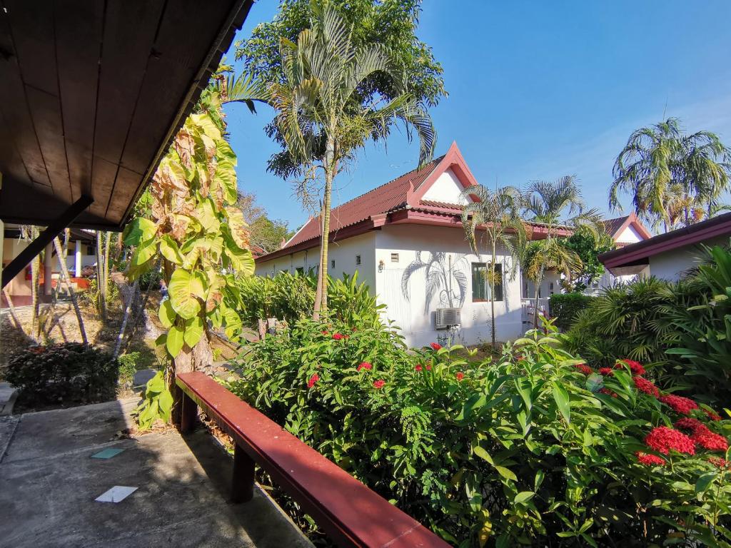 Ko Lanta villas for rent