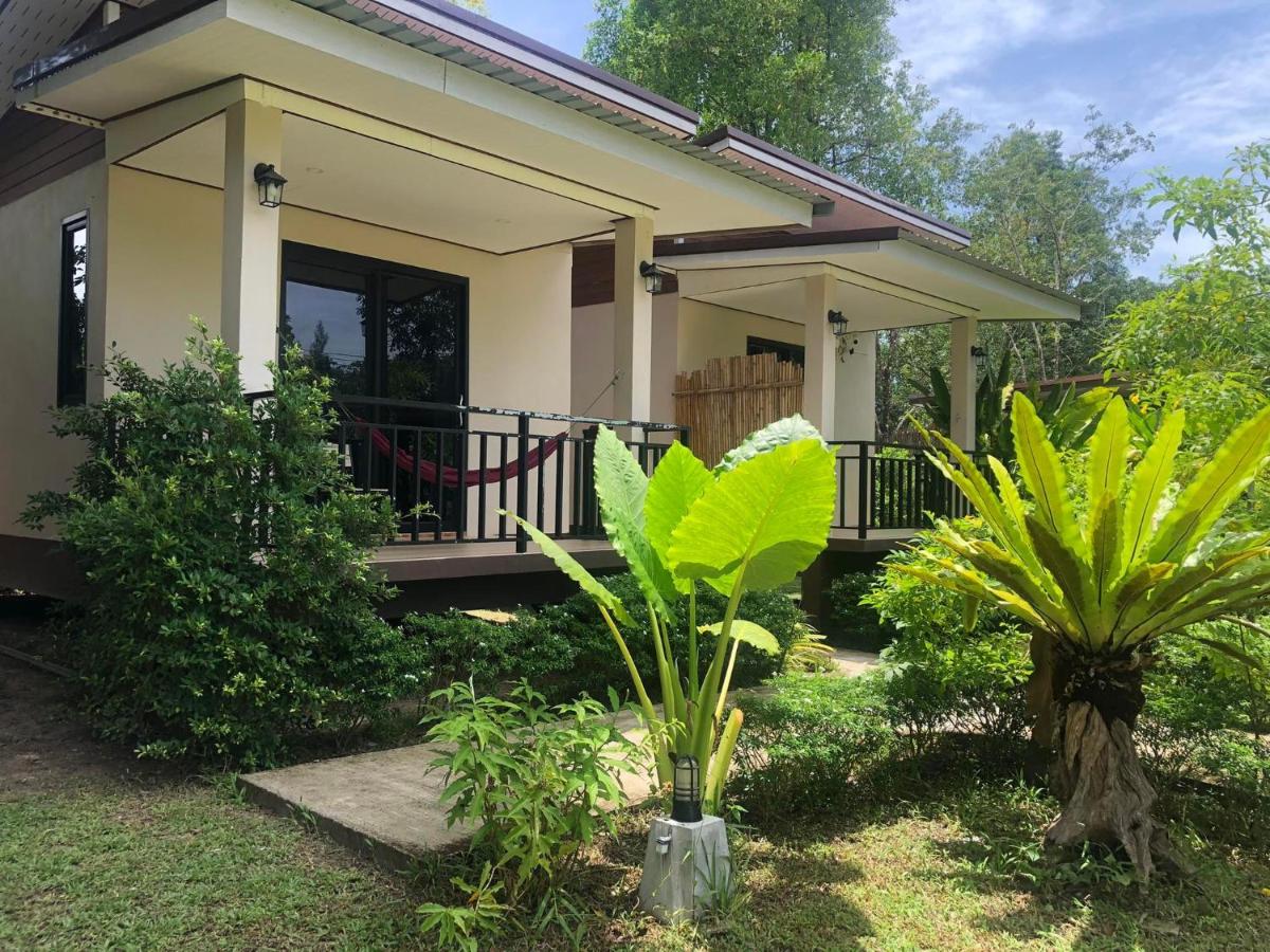Ko Lanta villas for rent