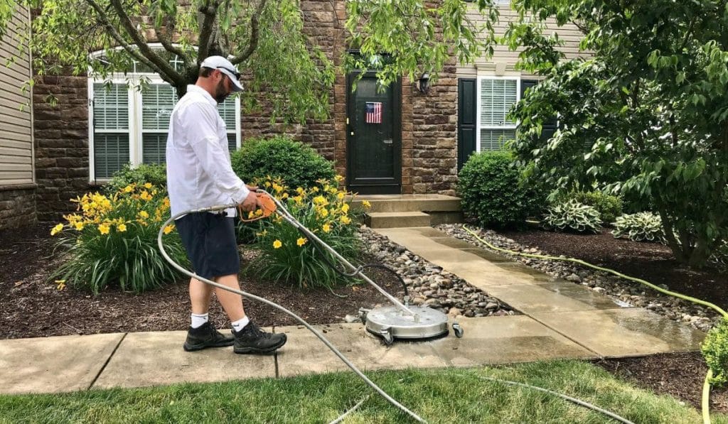 Pressure Washing in Hilton Head